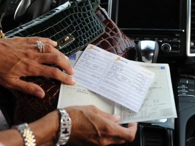 Bollo auto, scoperti 23 “furbetti” nel Napoletano