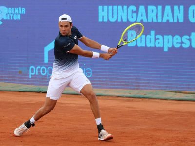 Tennis, Berrettini trionfa a Budapest contro Krajinovic