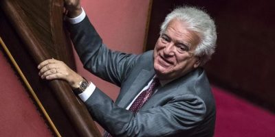 I ladri svaligiano la casa di Verdini alle port...