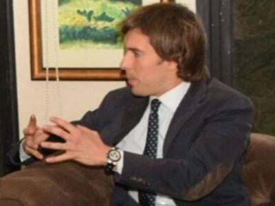 M5S: ora la Lega chiarisca l’assunzione del figlio di Arata