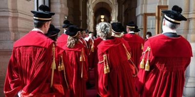 Sì al referendum sul taglio dei parlamentari, v...