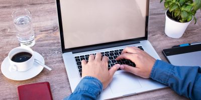 Internet, sono triplicati in dieci anni i domin...