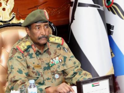 Sudan, sospesi i colloqui    con il Consiglio dei militari