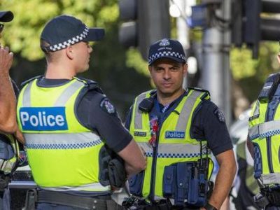 Sparatoria nella notte a Melbourne: un morto e diversi feriti