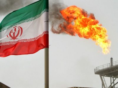 Trump blocca il petrolio dell’Iran: vola il prezzo al barile