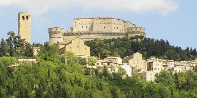 San Leo, il paese sulle rocce che ha ispirato P...