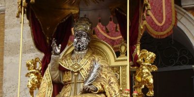 3 aprile: San Sisto I papa,    era figlio di pa...
