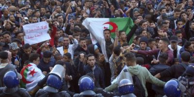 Algeria: arrestati 108 manifestanti “infi...
