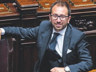 Il Ministro Bonafede “Favorevole a confronto schietto”