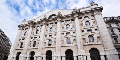 La Borsa di Milano apre in rialzo dopo la confe...