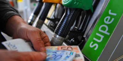 Carburanti alle stelle: il pezzo della benzina ...