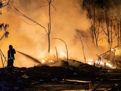 Roma: incendiata discarica abusiva posta sotto sequestro