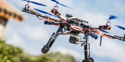 A causa di un drone dirottati quattro voli a Ma...