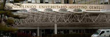 Ragazzo ferito all’addome scaricato davanti al Gemelli