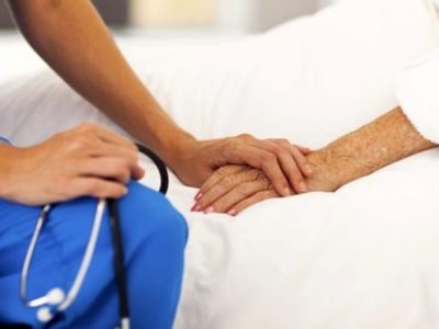 Gli infermieri non sono riders. L’ispettorato del lavoro di Bologna chiede assunzioni