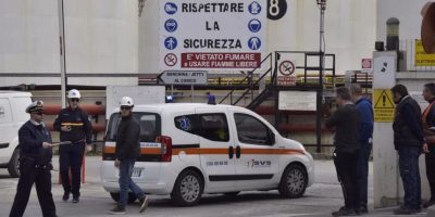 Incidente mortale al porto di Livorno, operaio ...