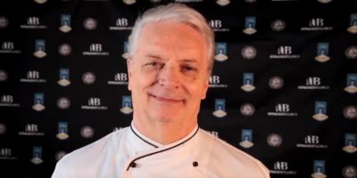 Dolci di Pasqua: meglio la colomba o l’uovo?