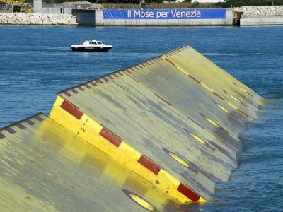 Il Mose funziona a dovere e protegge Venezia dall’acqua alta