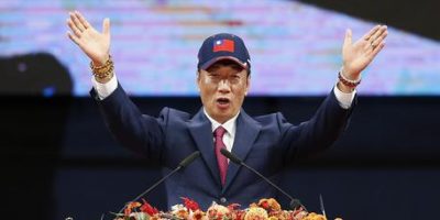 Terry Gou, patron di Foxconn candidato presiden...