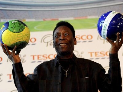 Parigi: dopo il ricovero per un’infezione, Pelè dimesso dall’ospedale