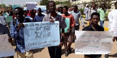 Sudan: sono avviati negoziati fra militari e op...