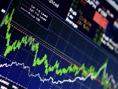 Scende sotto quota 240 punti base lo spread tra Btp e Bund