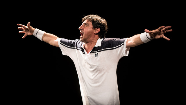 Solfrizzi interpreta Federer