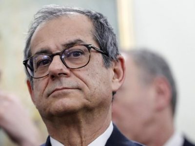 Autonomie: Tria “Richieste spesso non coerenti con principi istituzionali”