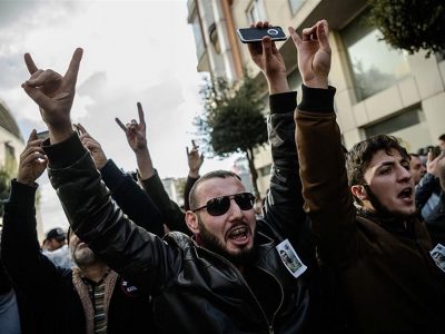 L’opposizione a Erdogan conquista Ankara e molti Comuni