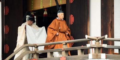 Giappone, l’Imperatore  Akihito abdica. I...