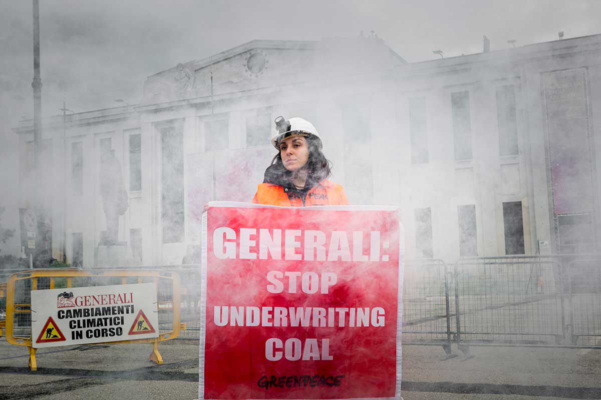 Greenpeace, Assicurazioni generali