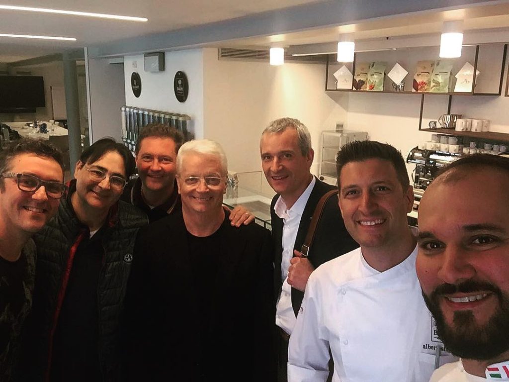 dessert cioccolato e asparagi