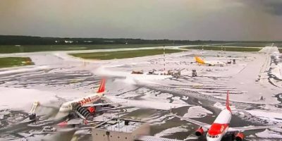 Forte grandinata si abbatte sull’aeroport...