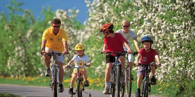 I benefici dell’andare in bicicletta sono molte...