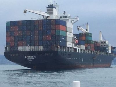 A Genova, arriva un cargo carico di armi: sciopero dei portuali