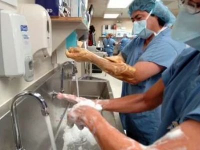 Coronavirus, cala il numero dei nuovi contagi ma risale quello delle vittime: +743