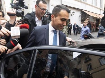 Luigi Di Maio confermato leader dal popolo 5 Stelle