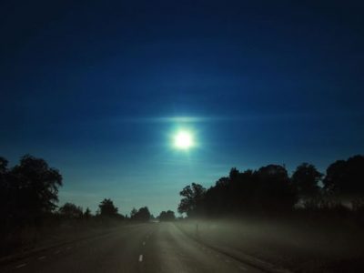 Luna piena? Crescono i rischi al volante, parola di esperti