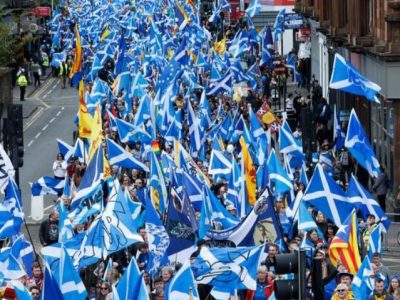 Scozia, hanno marciato in 35 mila per l’indipendenza