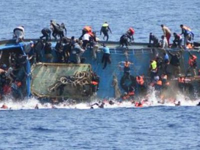 Naufragio al largo della Tunisia, morti 70 migranti