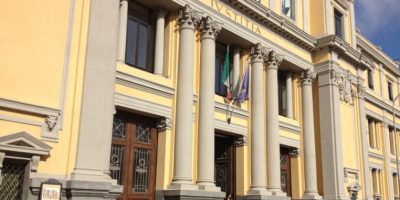 Tentata estorsione con metodi mafiosi, due pret...