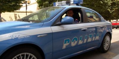 Bolzano, quindicenne violentata mentre torna da...
