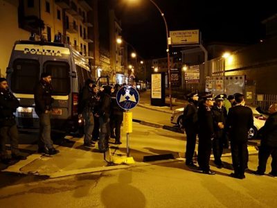 Campobasso, rivolta in carcere: 28 detenuti barricati
