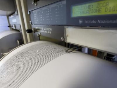 Scossa di magnitudo 7.2 al largo di Papua Nuova Guinea