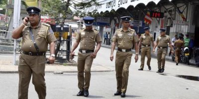 Sri Lanka, si temono nuovi attacchi: sospese le...