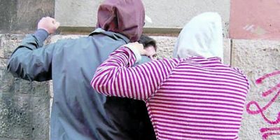 Bullismo e violenza sessuale, indagini della &#...