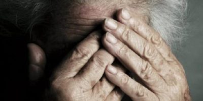 Bergamo: maltrattavano gli anziani, due donne a...