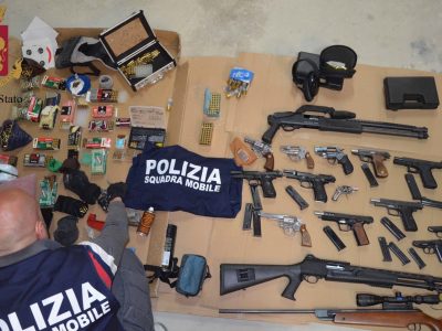 Arsenale da guerra sequestrato nel Ragusano