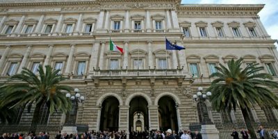 Debito, registrato in calo a marzo di ben 4,4 m...