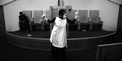 A New York le opere di 75 artisti in mostra per...